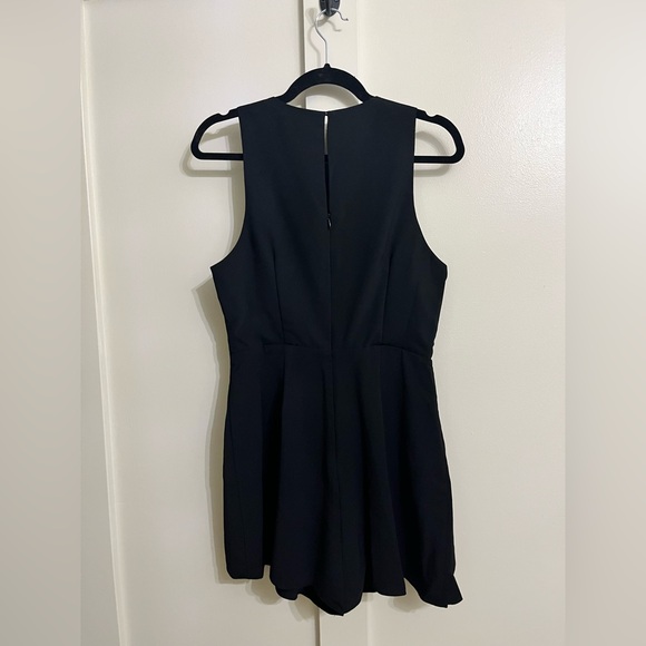 Lulu's Elegant Black Sleeveless Romper - Picture 2 of 2